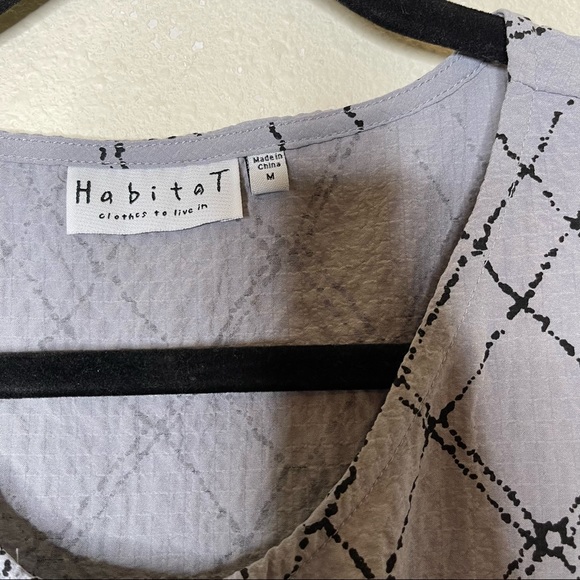 Habitat Clothes to Live in Printed Button Down Peplum Top - Picture 4 of 5